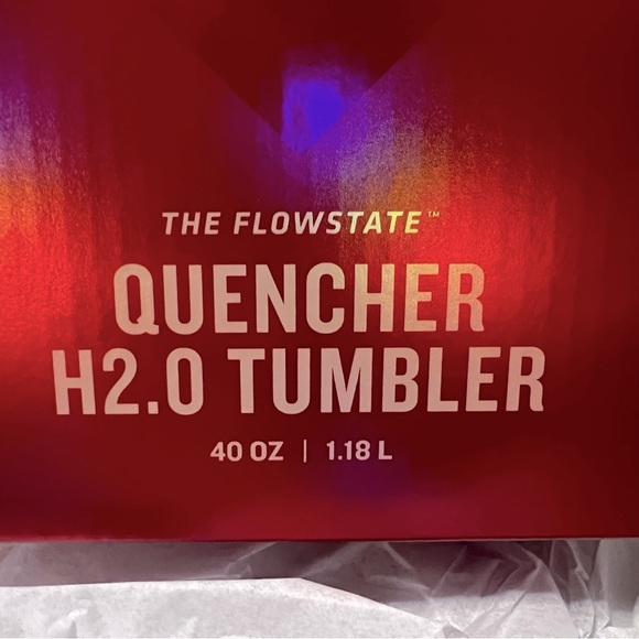 Stanley Berry Truffle Quencher H2.0 Tumbler 40oz - Picture 5 of 8